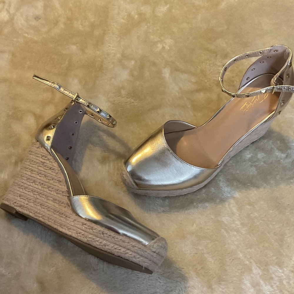 Thalia Sodi Metallic Silver Wedge Shoes